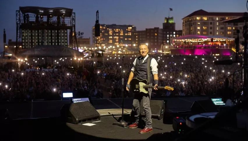 Bruce Springsteen évoque sa motivation à rester sur scène pour ses fans